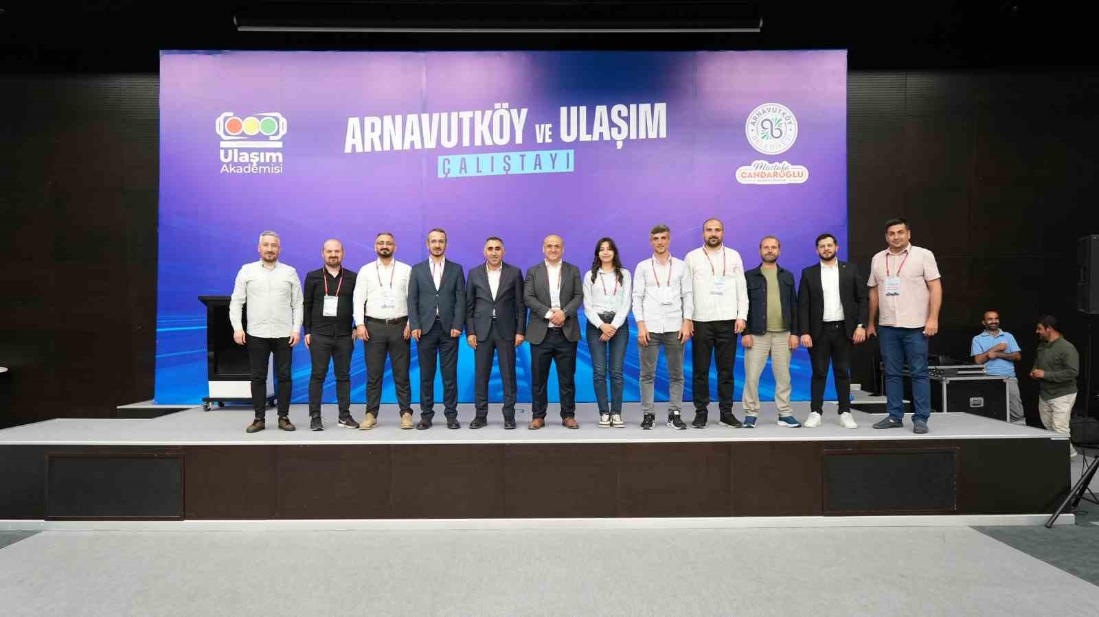 Trafik haftasında Arnavutk&ouml;y Belediyesinden: Ulaşım Sempozyumu ve &Ccedil;alıştayı ger&ccedil;ekleştirildi
