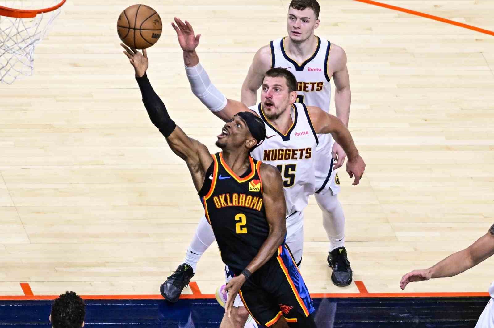 Oklahoma City Thunder, Denver’a 43 sayı fark attı, seriyi eşitledi
