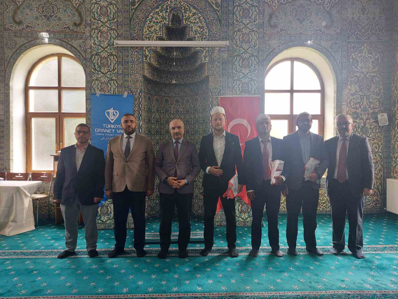 Gediz’de din görevlileri "Ezanı Güzel Okuma" yarışmasında bir araya geldi