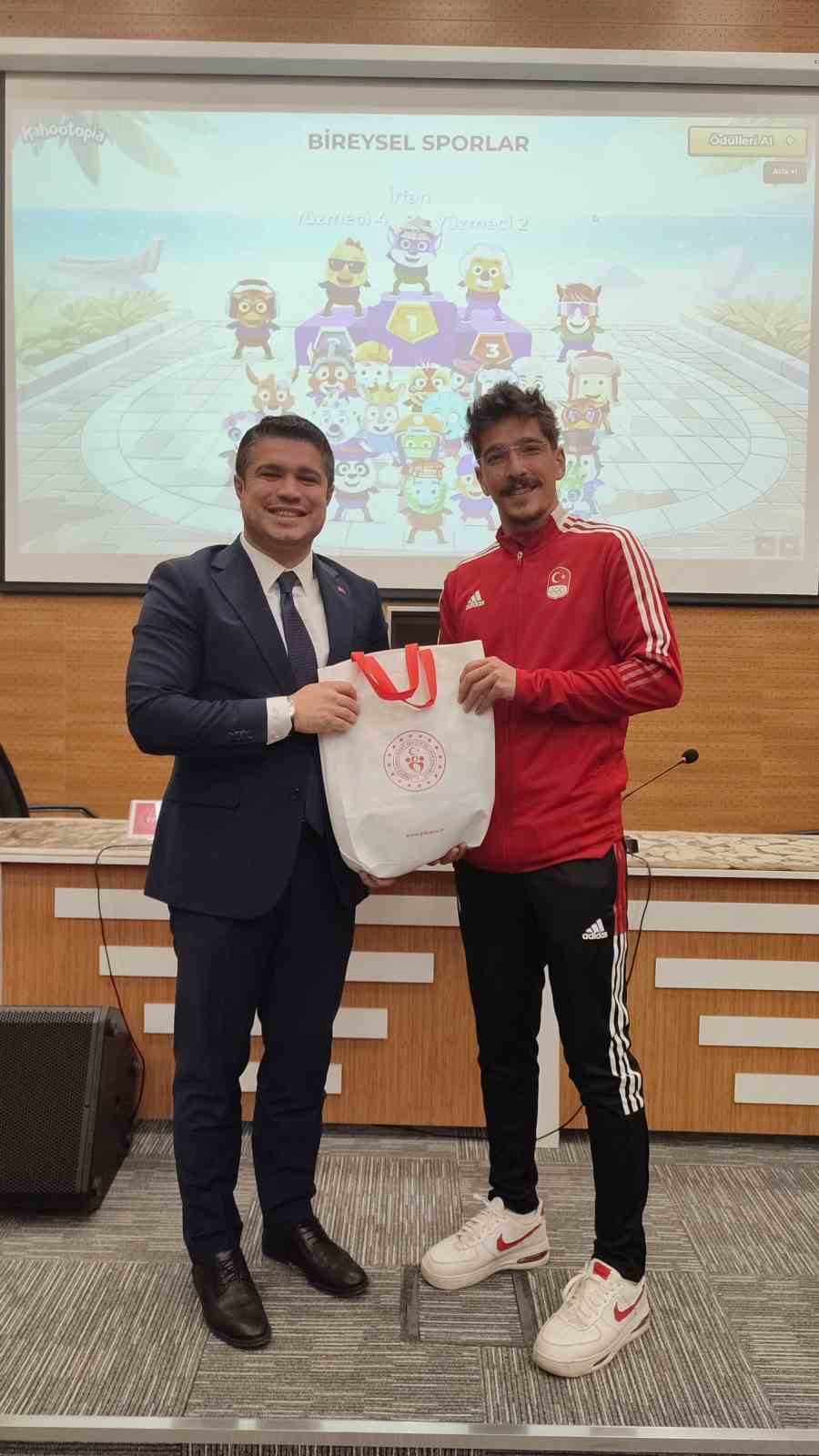 GSİM antren&ouml;relerine bilgi yarışması
