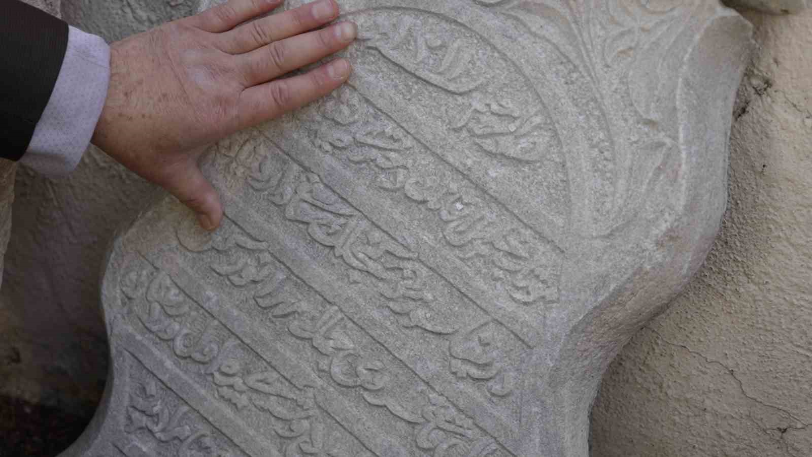 Ge&ccedil;mişin sessiz tanıkları
