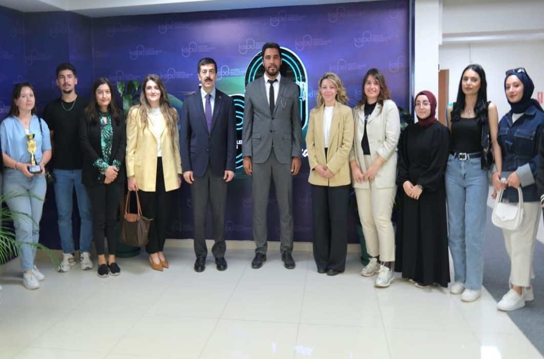 Gediz SHMYO’dan bilim ve başarı rüzgarı