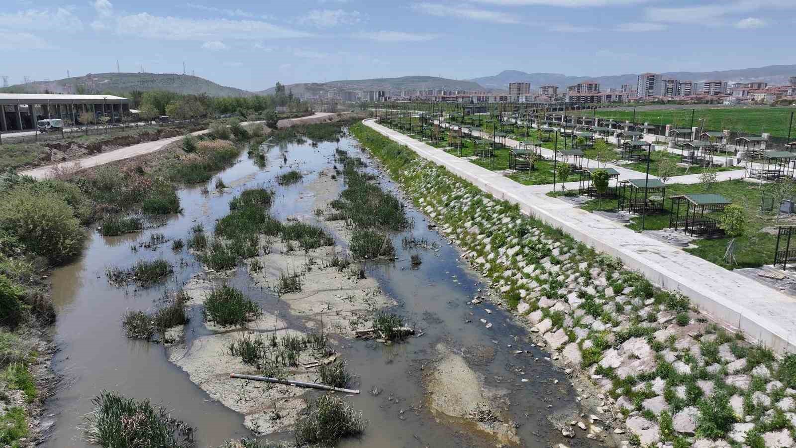 Ova Çayı ıslah ediliyor, Sincan’ın çehresi değişiyor
