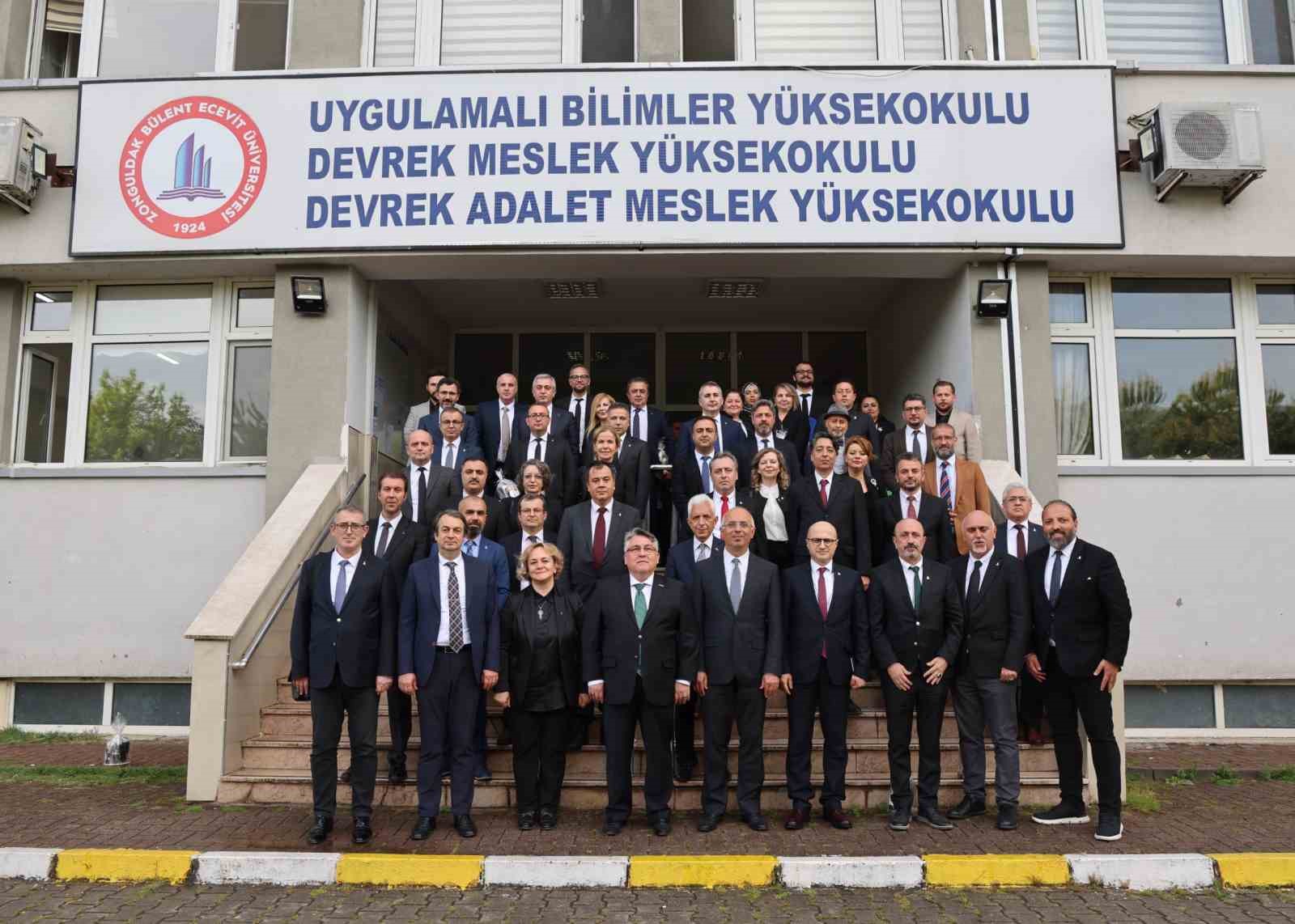 BEUN senato toplantısı Devrek Kamp&uuml;s&uuml;nde ger&ccedil;ekleştirildi
