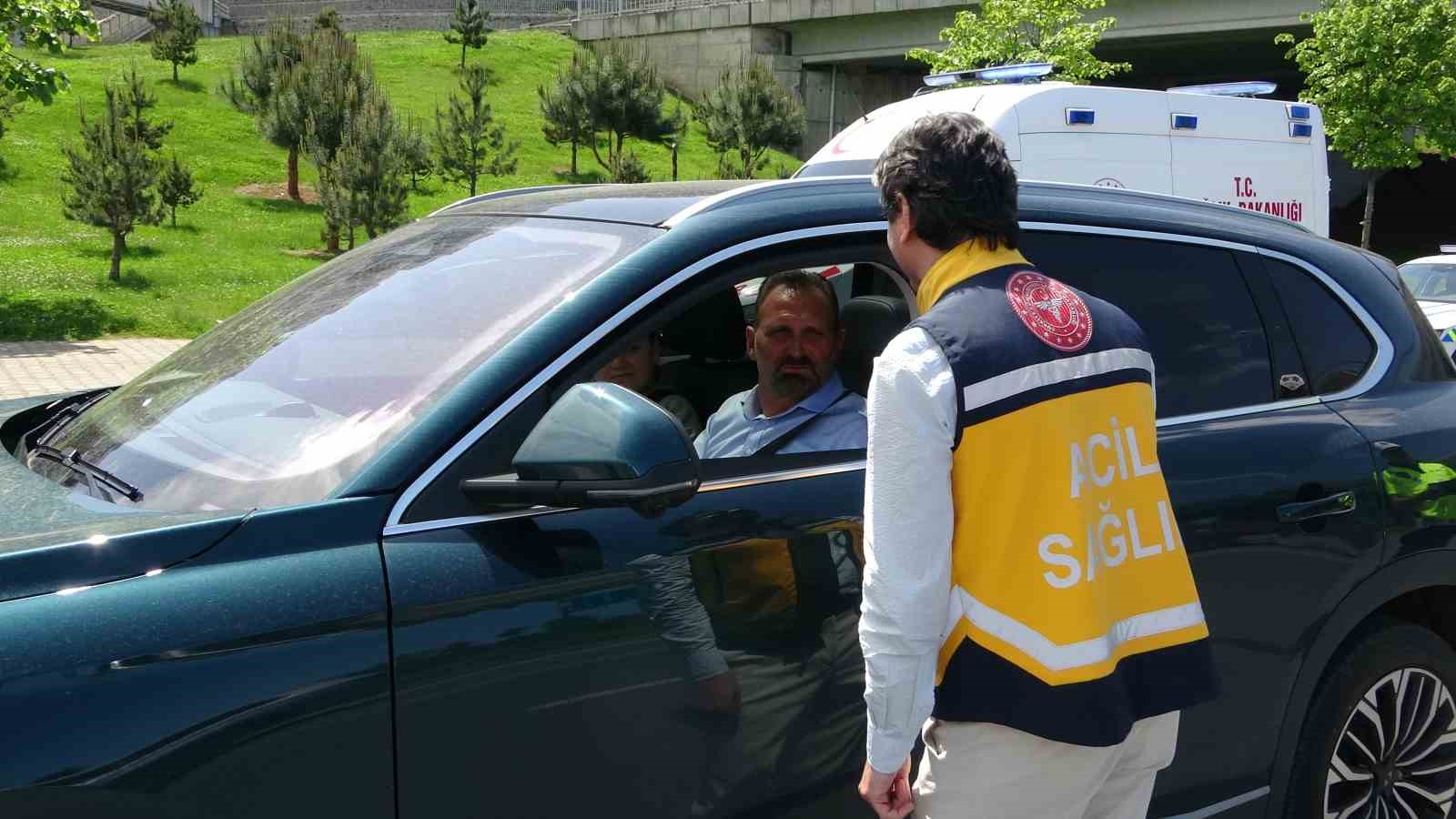 Trabzon’da ‘Fermuar sistemiyle yaşama yol ver’ etkinliği
