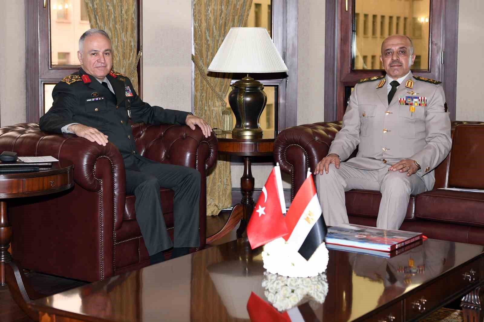 Genelkurmay Başkanı G&uuml;ler, Mısır Genelkurmay Başkanı Khalifa&rsquo;yı kabul etti
