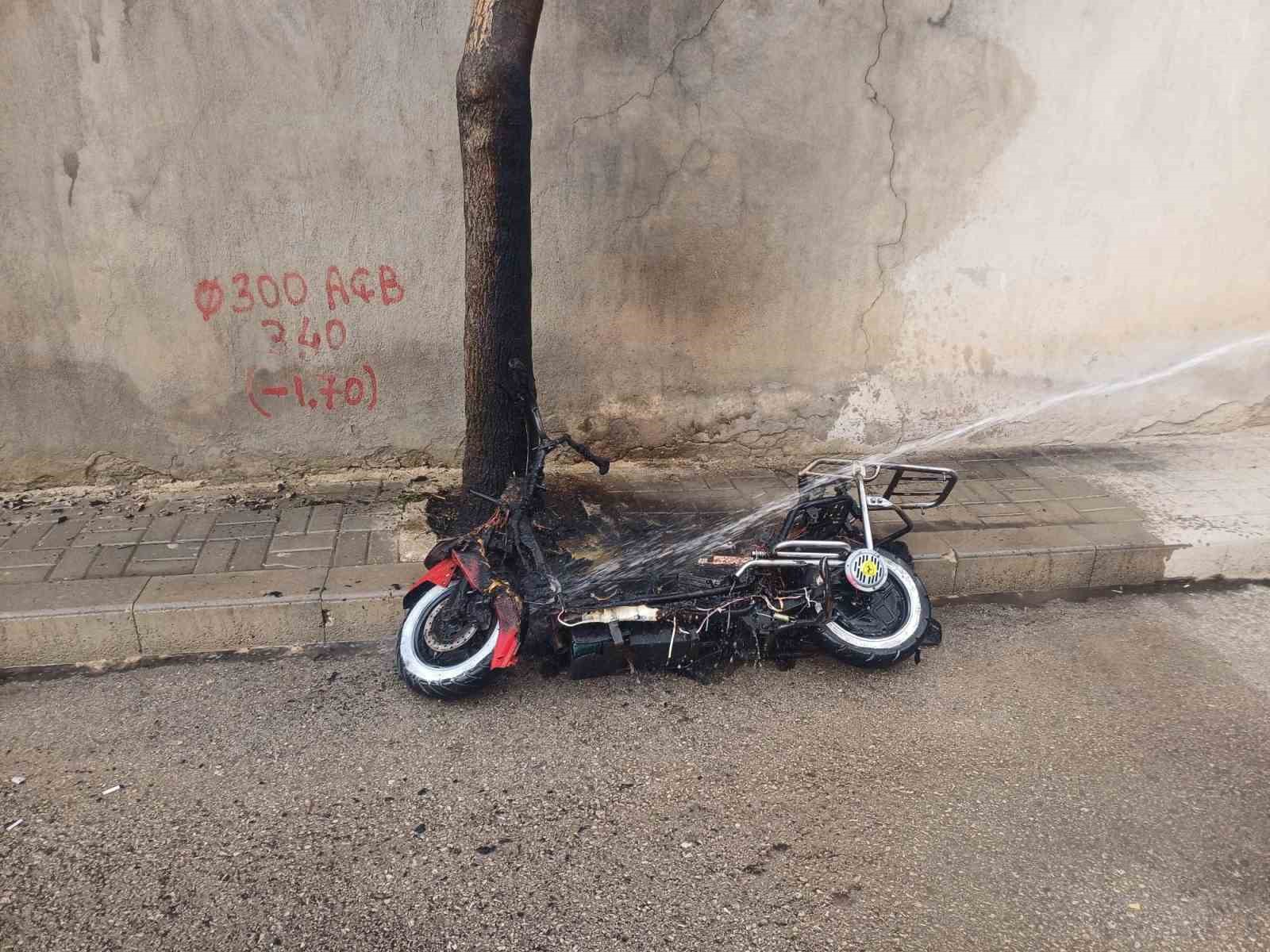 Karaman’da elektrikli bisiklet yangını