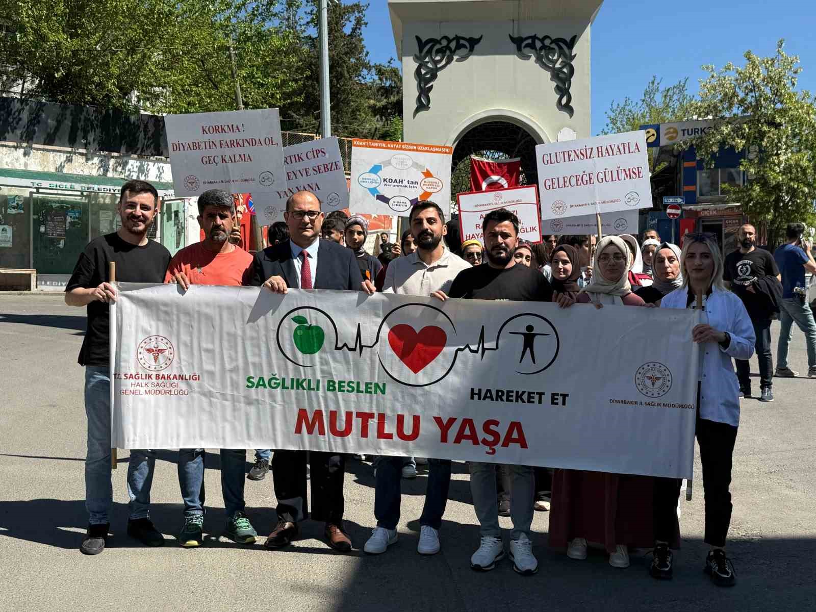 Dicle&rsquo;de &rsquo;Sağlıklı Yaşam Y&uuml;r&uuml;y&uuml;ş&uuml;&rsquo; d&uuml;zenlendi
