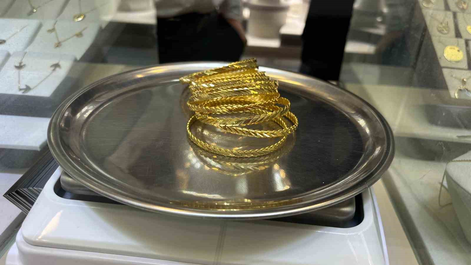 Uzmanından altındaki sahtecilikle ilgili altın uyarılar