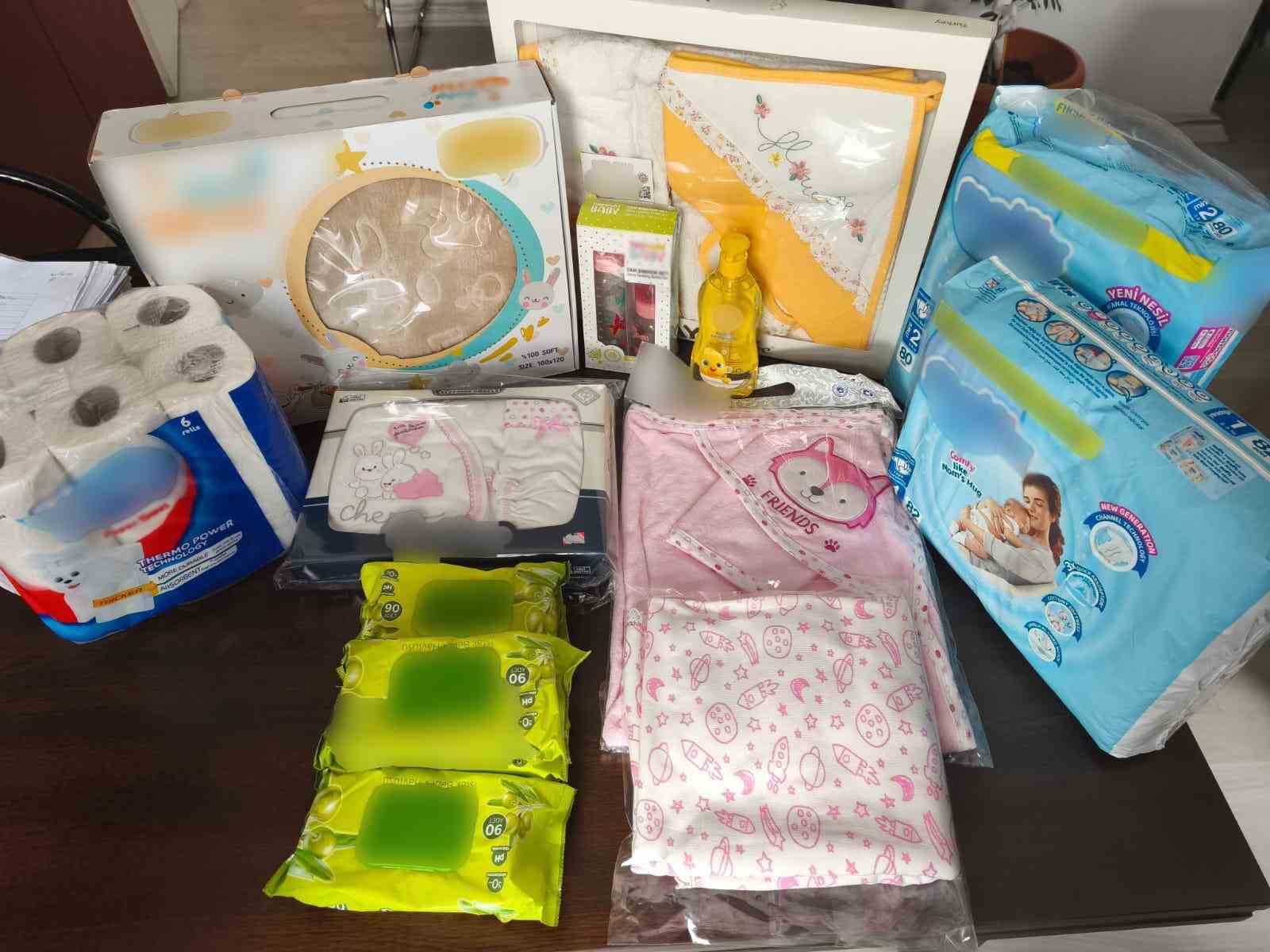 Başmakçı Kaymakamlığından ailelere yeni doğan desteği