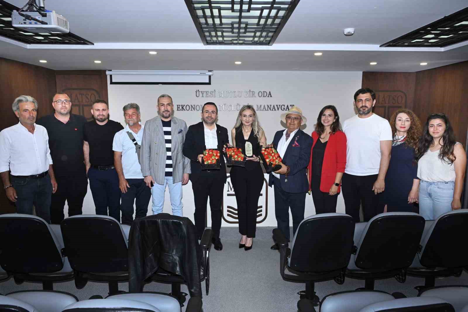 MATSO’da ’Topraksız Tarımda Çilek Yetiştiriciliği’ anlatıldı