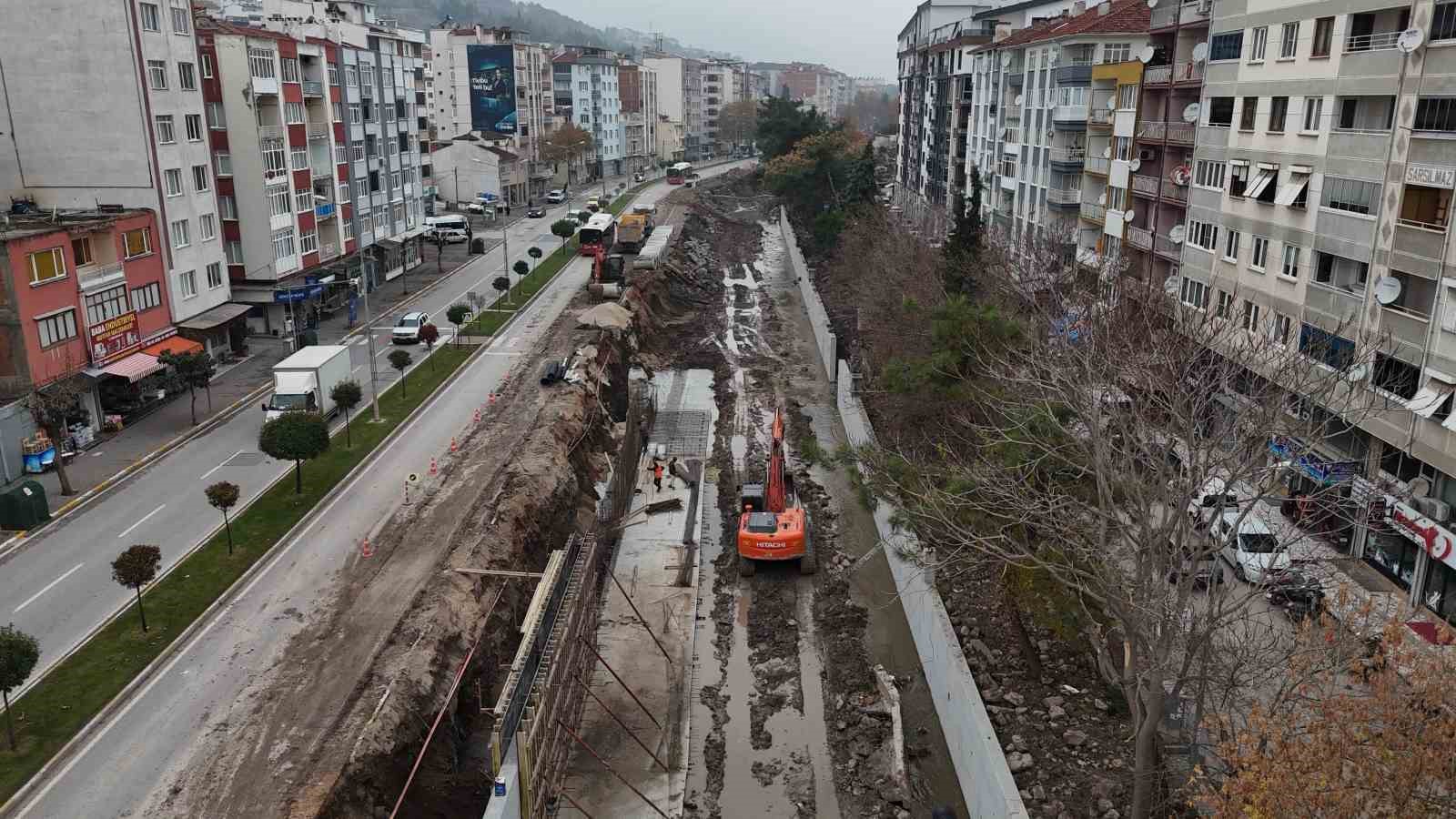 DSİ, Çay Deresi projesiyle taşkın riskini azaltıyor