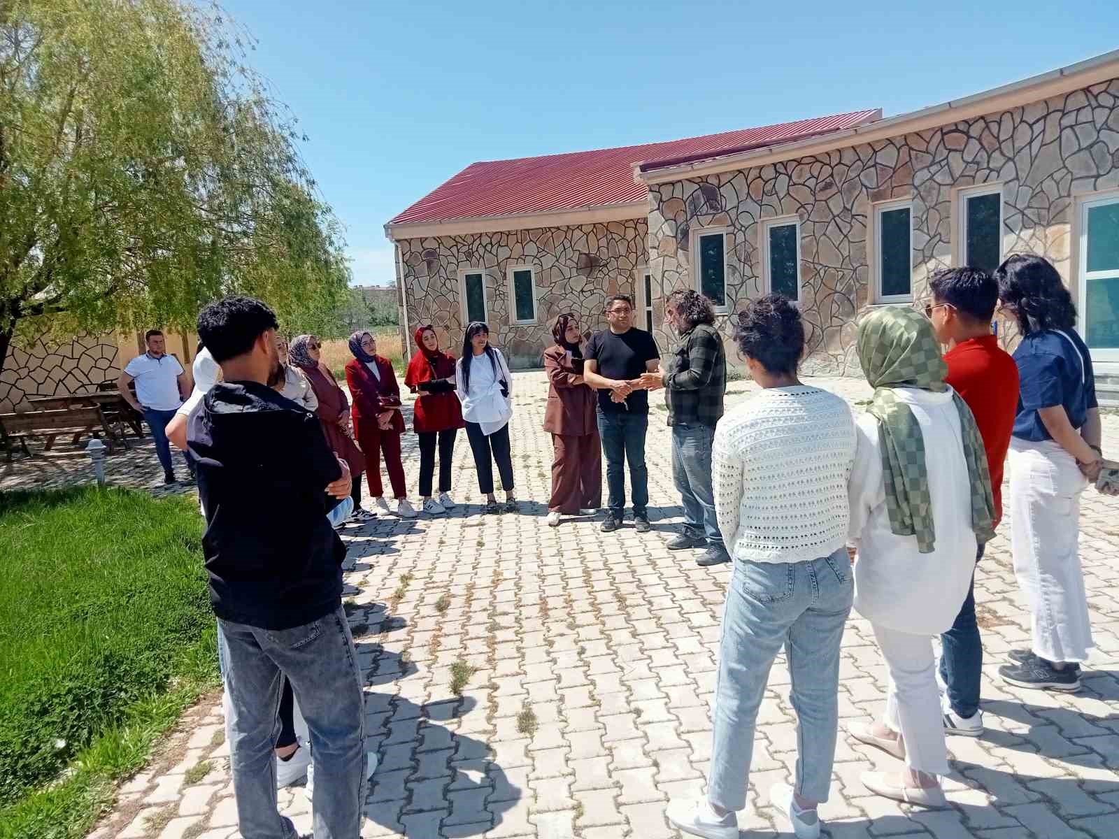 Öğrenciler yaban hayvanlarını ve doğayı yakından tanıdı