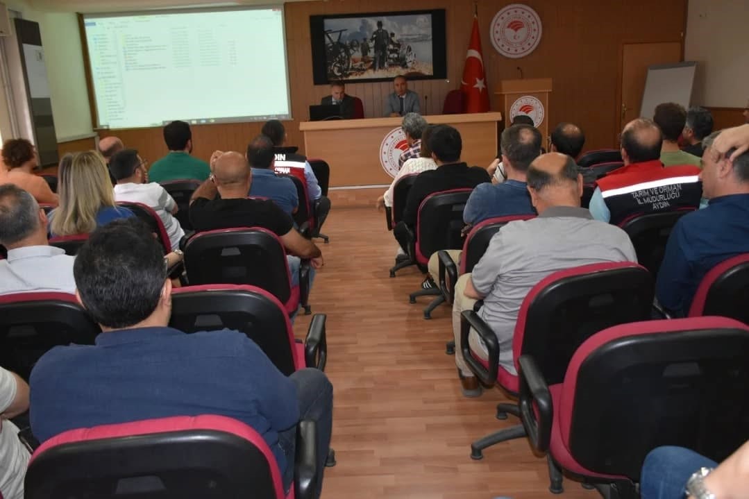 Aydın’da veterinerlere ’numune alma’ eğitimi verildi
