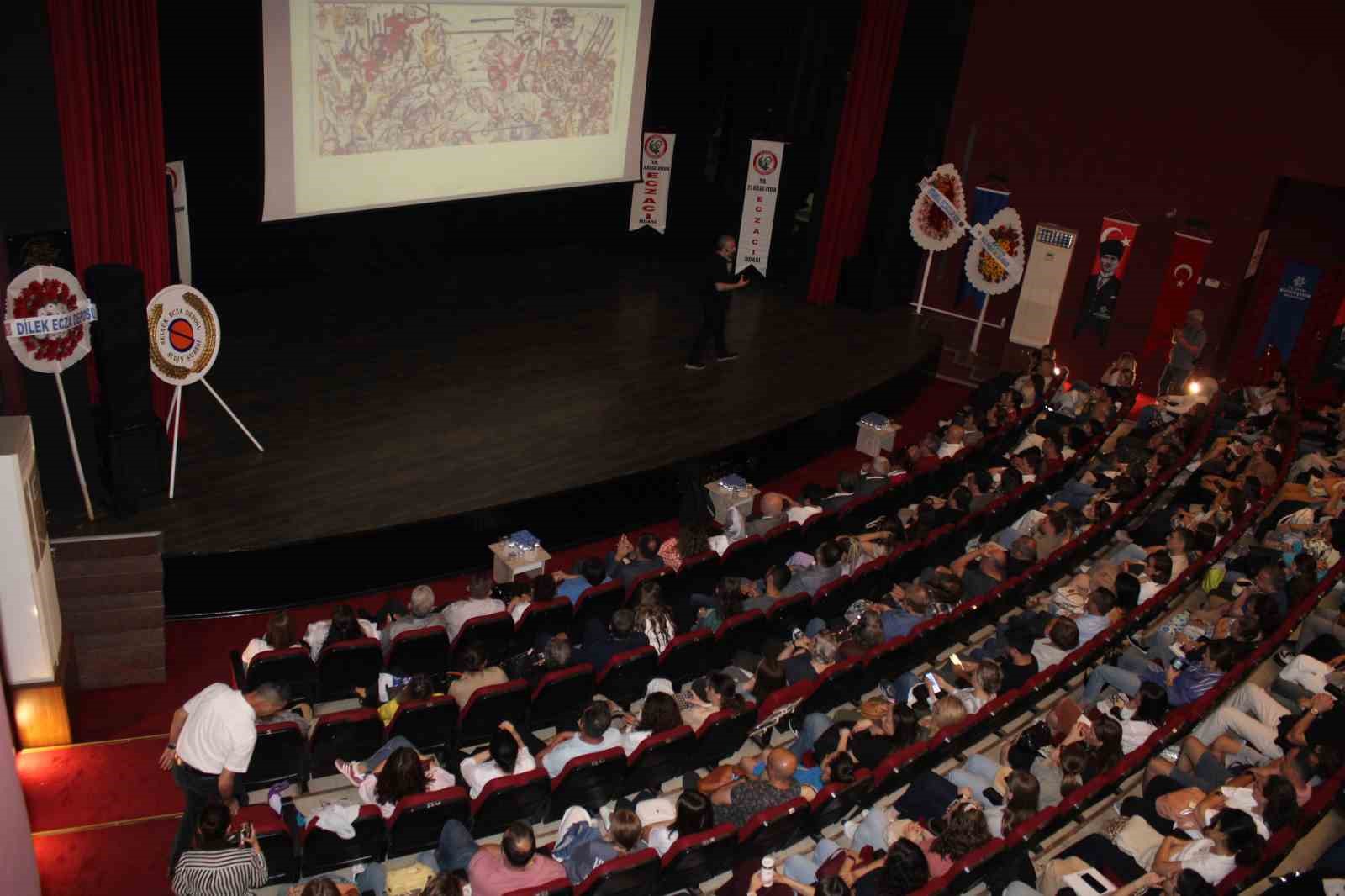 Eczacı Odası’nın etkinliğine Aydınlılardan yoğun ilgi
