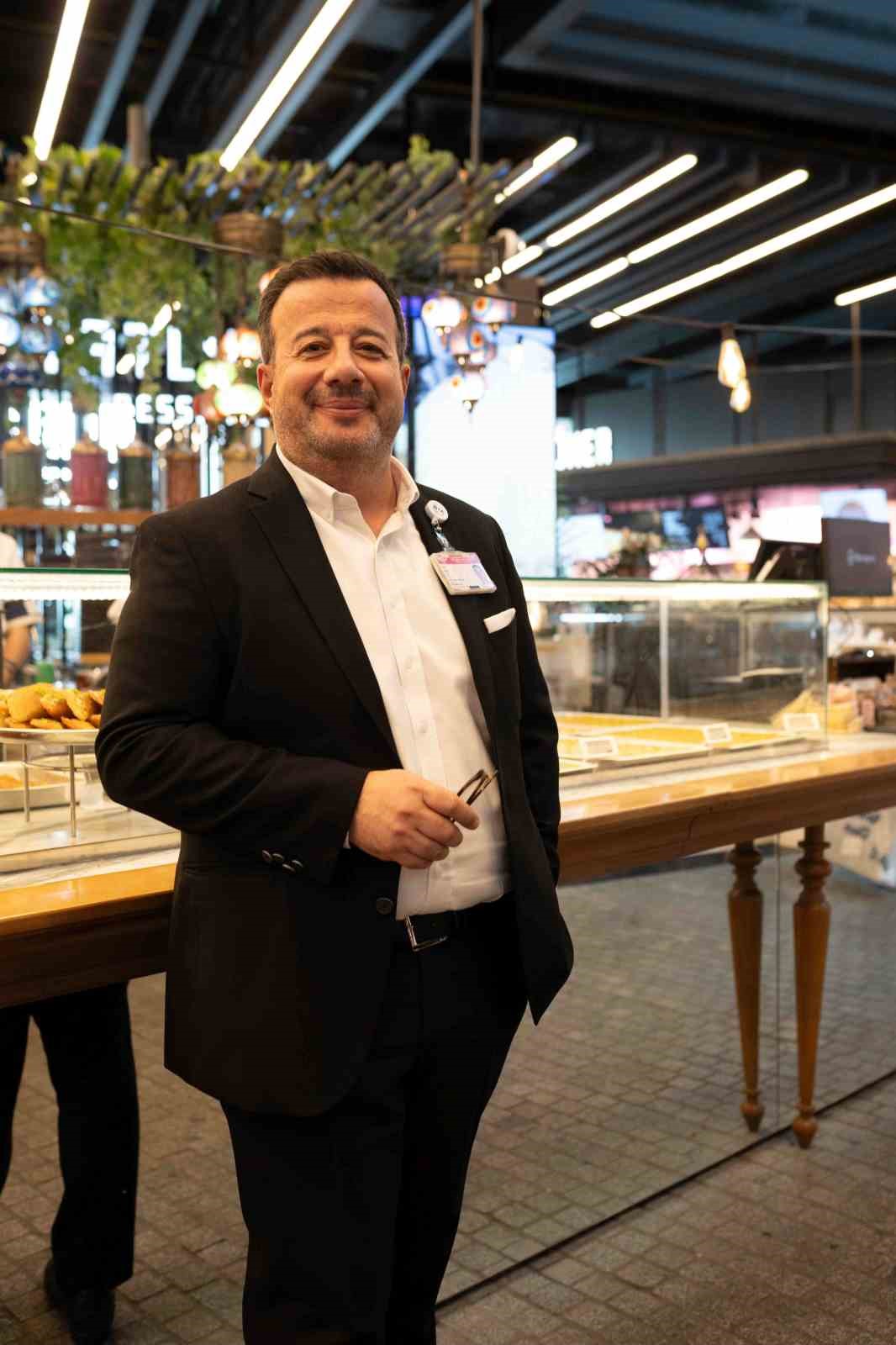 T&uuml;rkiye&rsquo;nin ilk Relay mağazası Antalya Havalimanı&rsquo;nda
