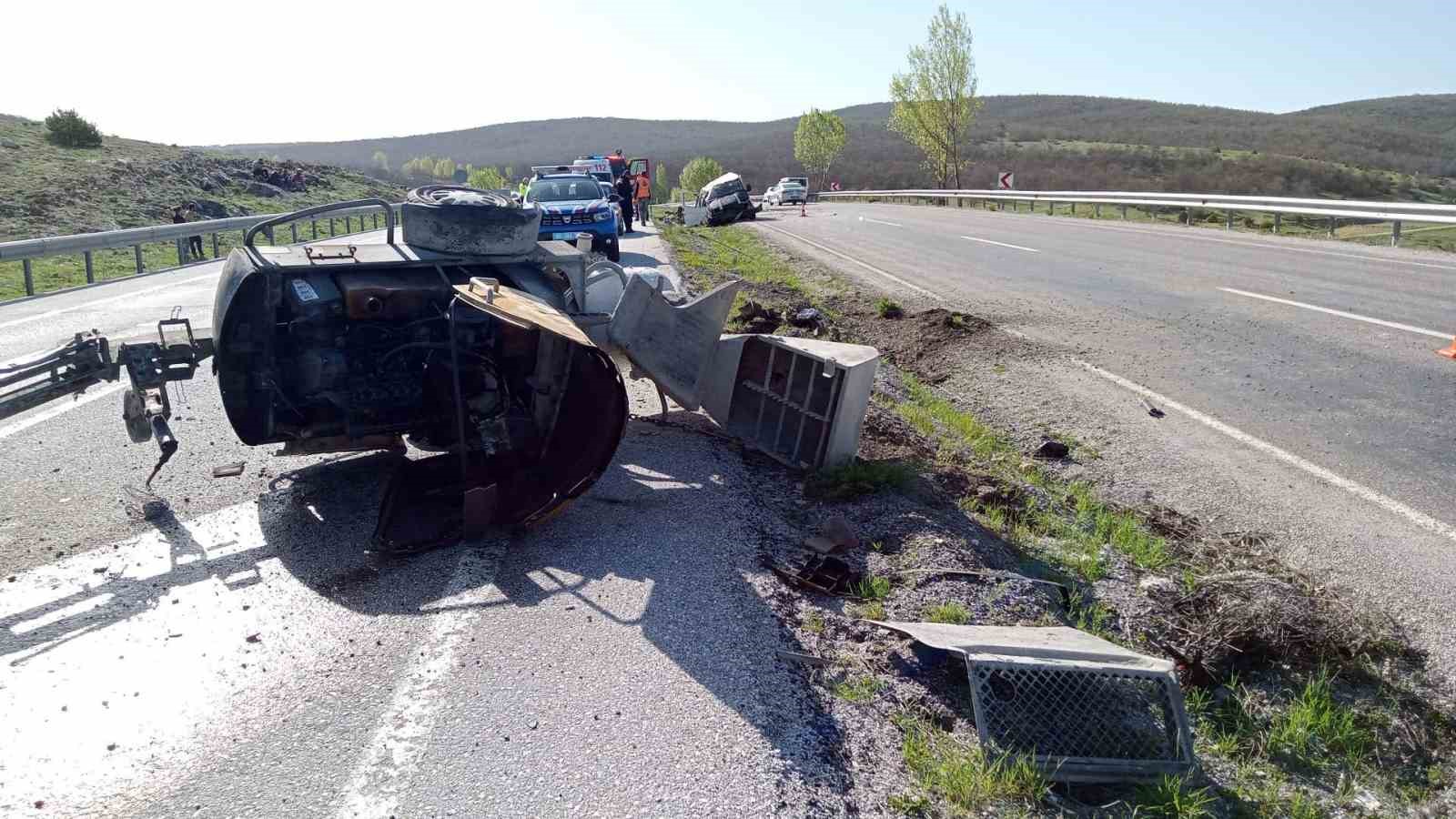 Yozgat’ta minibüs takla attı attı: 1 ölü, 2 yaralı