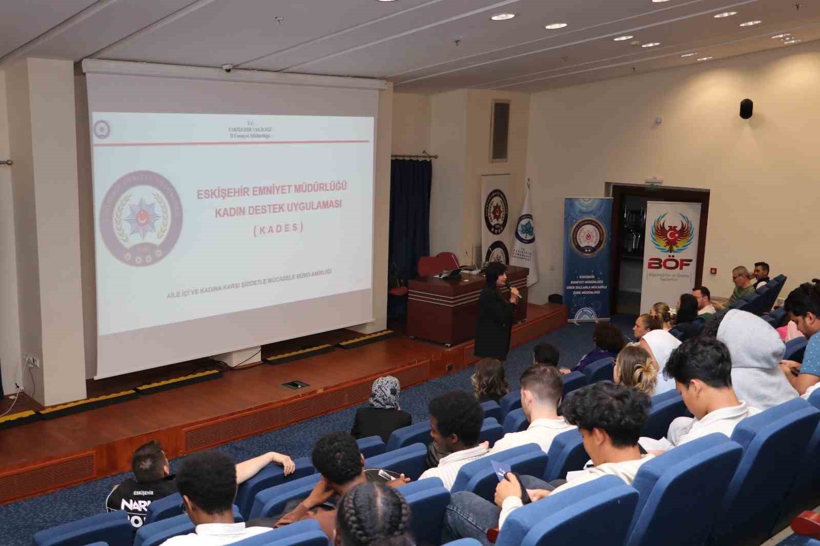 Uluslararası &ouml;ğrencilere bilgilendirme semineri
