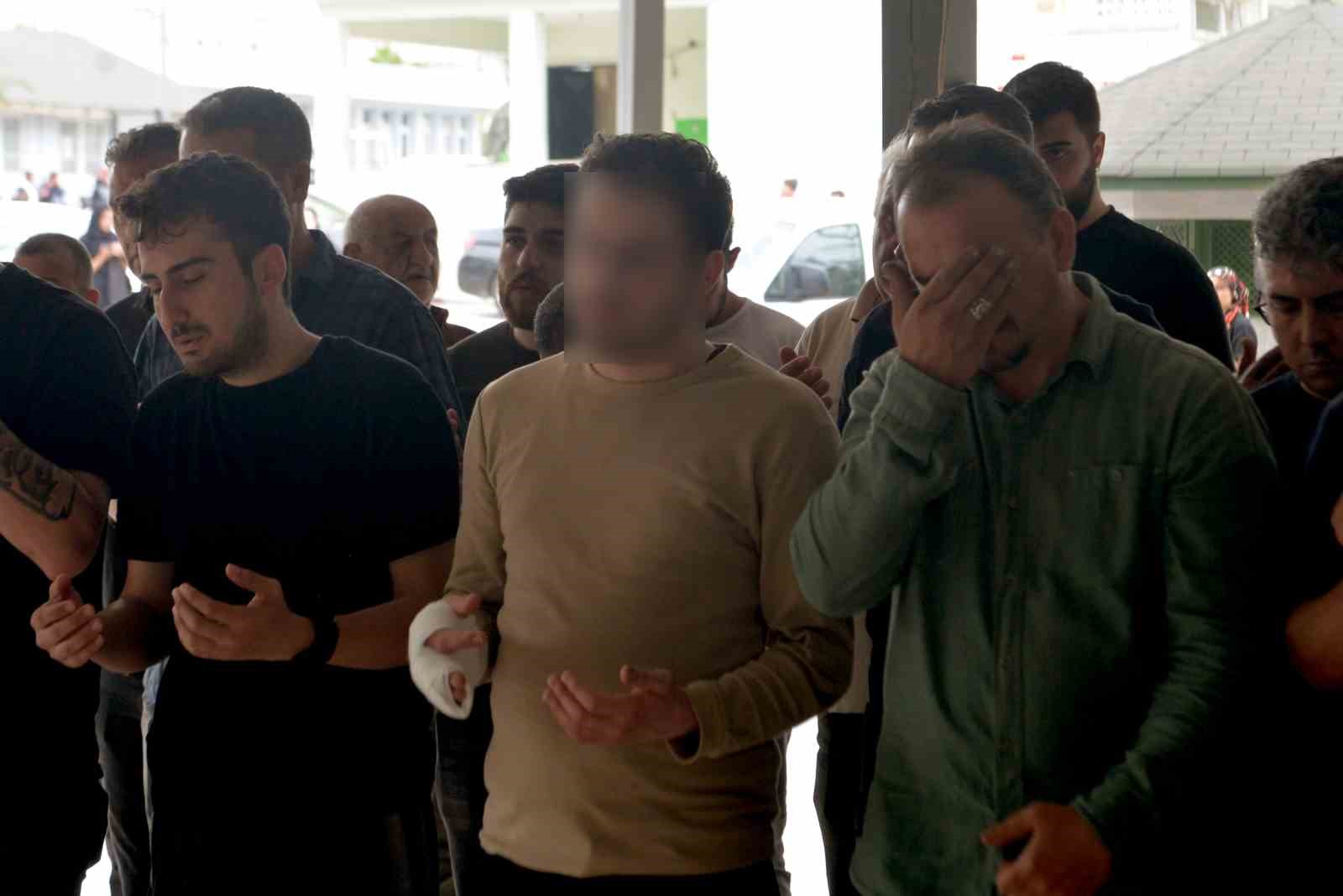 Boşandığı karısını öldürdü, "Amacım eşim ya da oğluma zarar vermek değildi" dedi