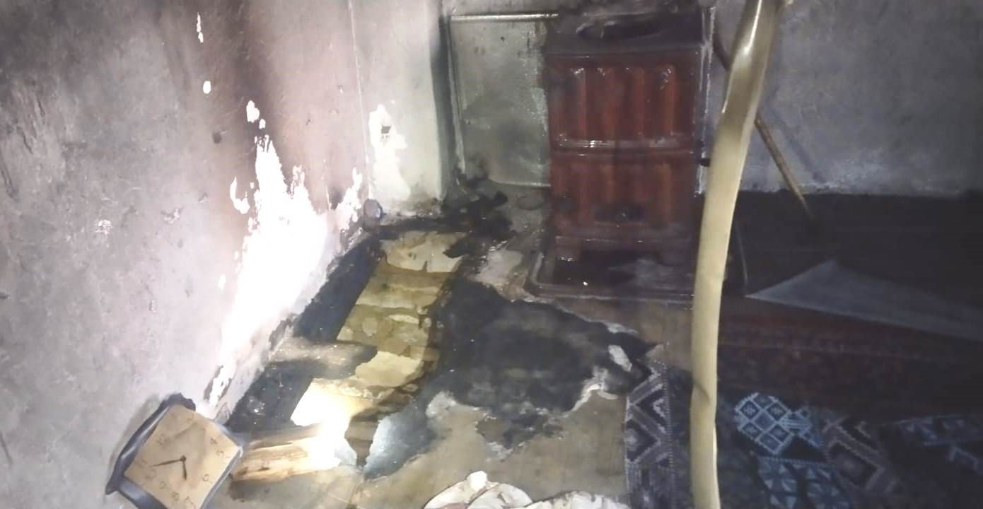 Hisarcık’ta çıkan yangında alzaymır hastası yaşlı kadın hayatını kaybetti