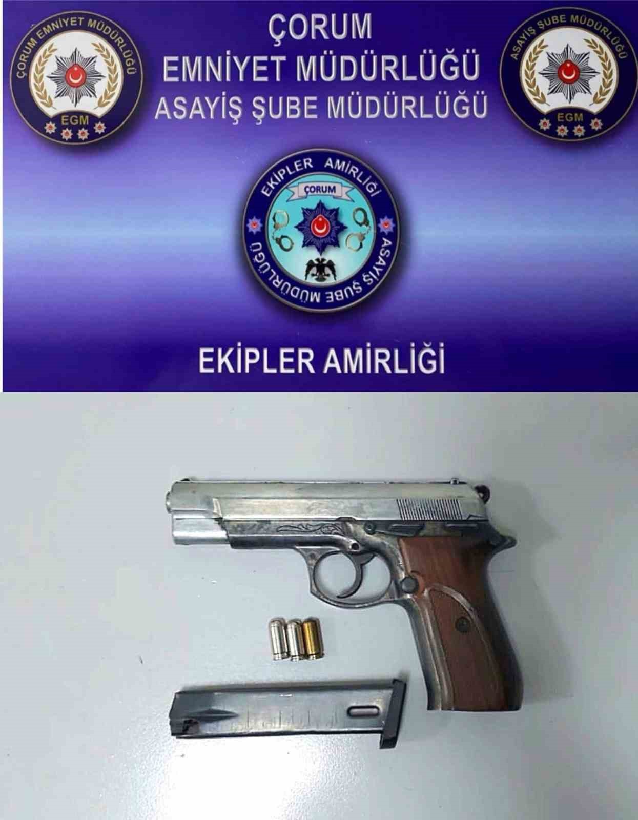 Çorum’da aranan 4 kişi yakalandı