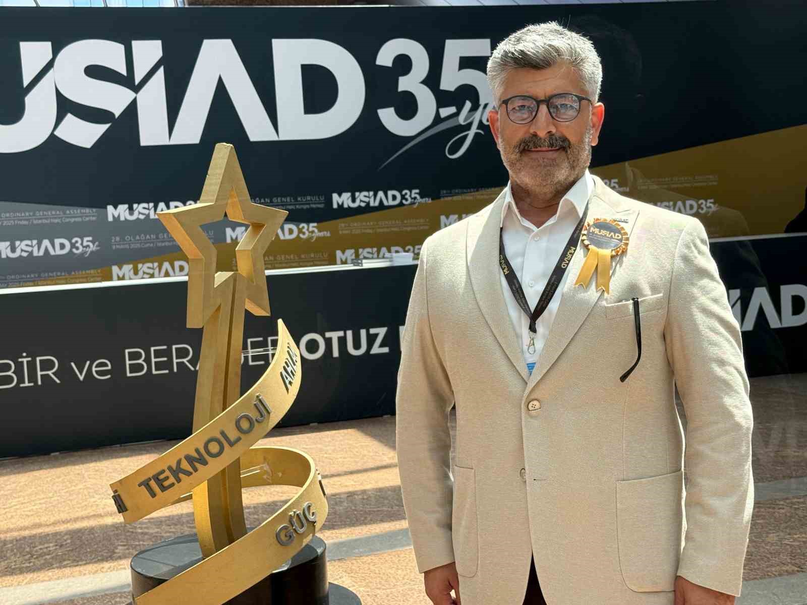 CEMAR Mermer ve Traverten Genel Müdürü Yalçın: "MÜSİAD’ın önemli projelerde öncülük yapması, gençlerimizin önünü açması bize hem huzur veriyor hem de gururlandırıyor"