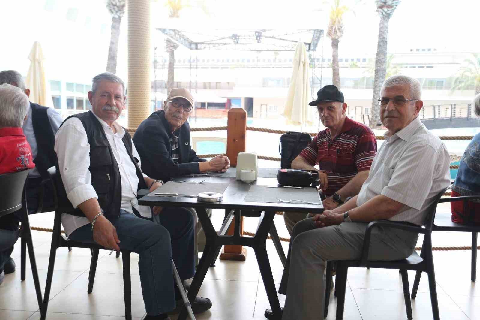 Kepez&rsquo;in huzurevi sakinleri G&ouml;yn&uuml;k&rsquo;te
