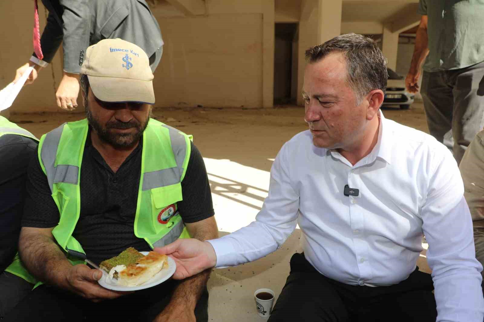 Doğan: "Nizip&rsquo;in her sokağına sıcak asfalt değecek"
