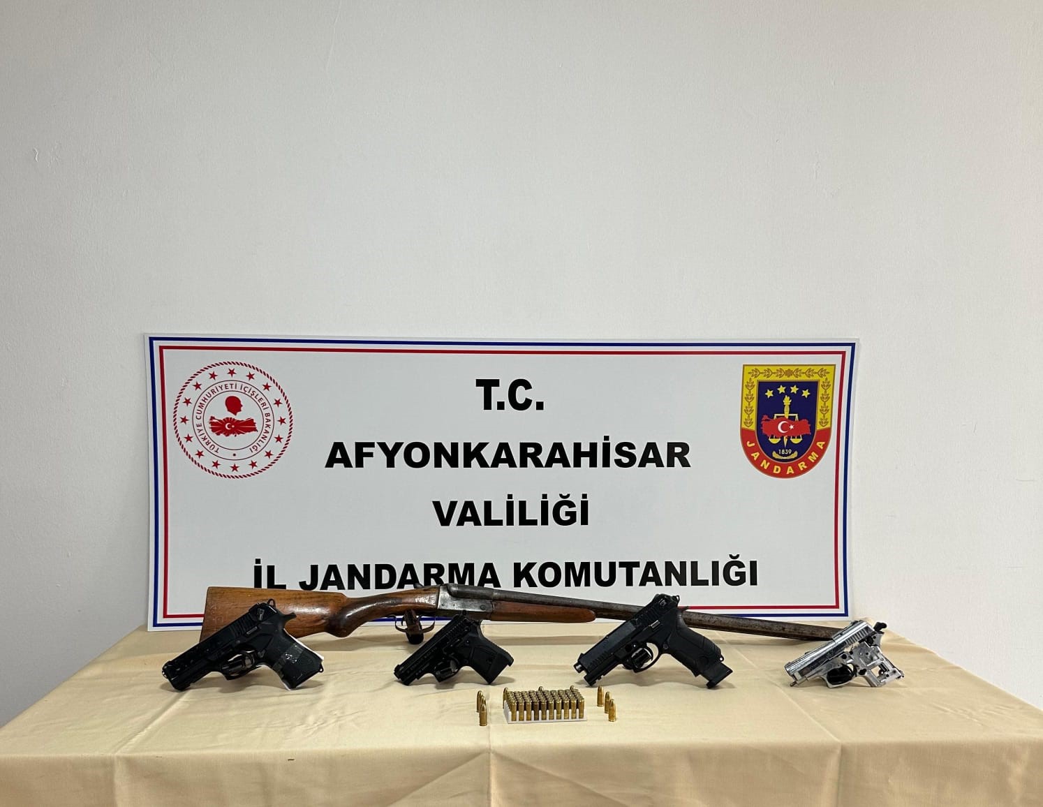 Jandarma düğün magandalarını videolardan tespit etti