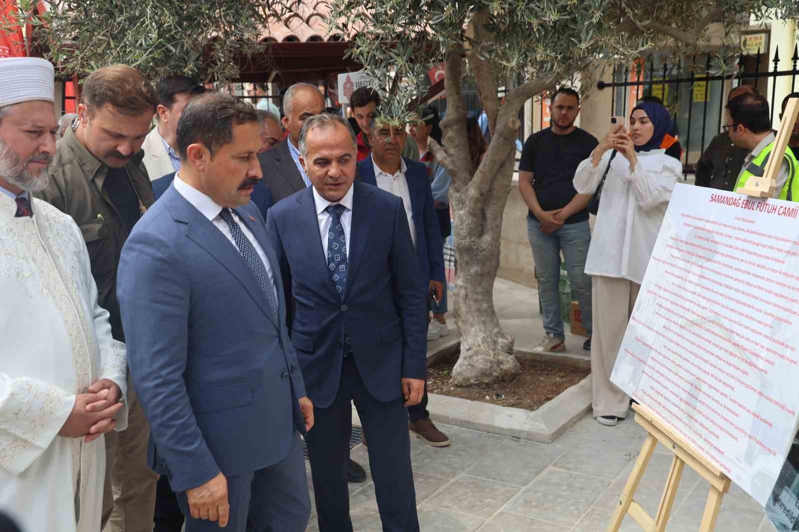 Depremde hasar gören 6 ibadethane, restorasyonu sonrası ibadete açıldı
