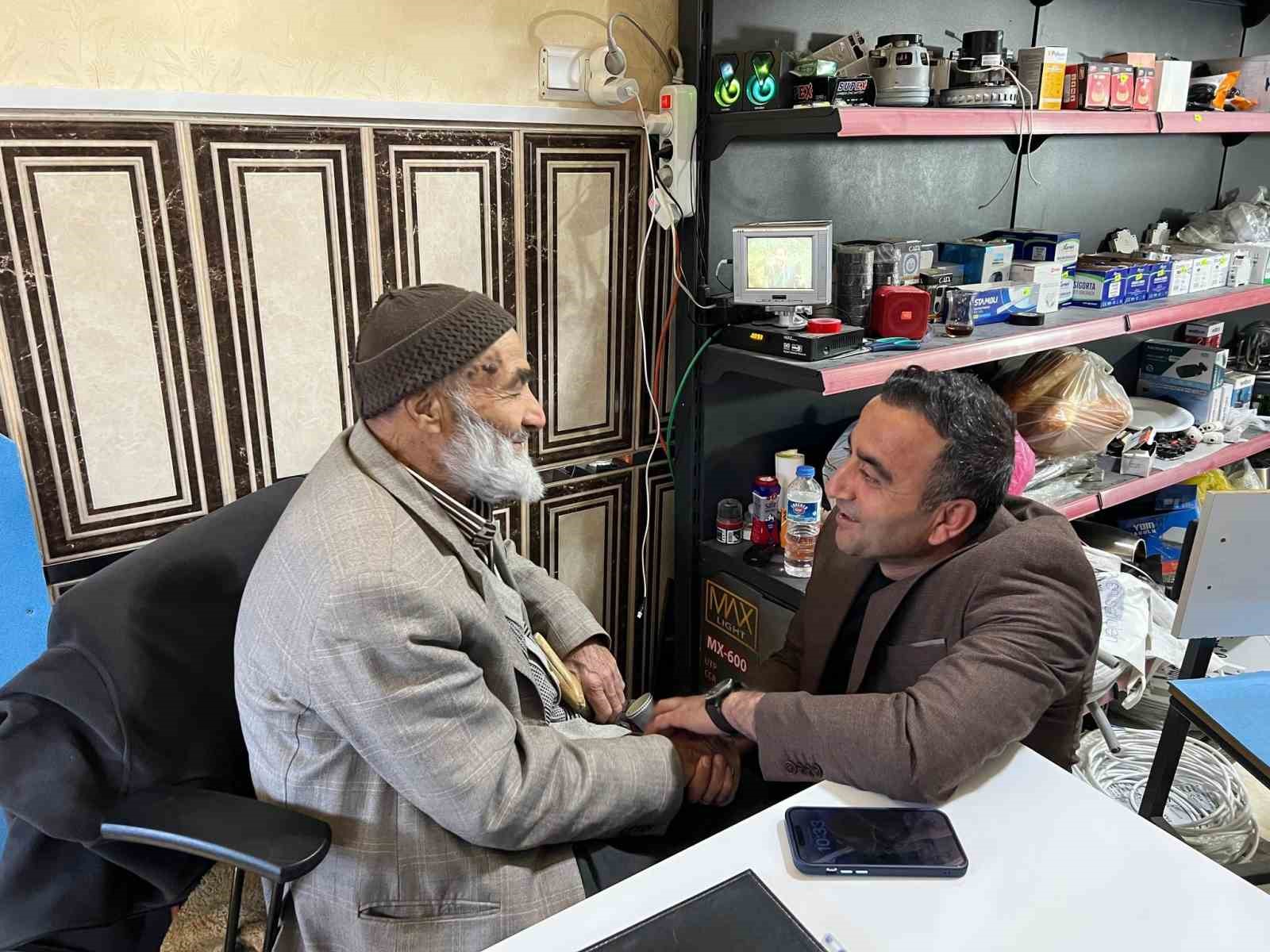 Başkan Ulutaş esnafın önerilerini dinledi