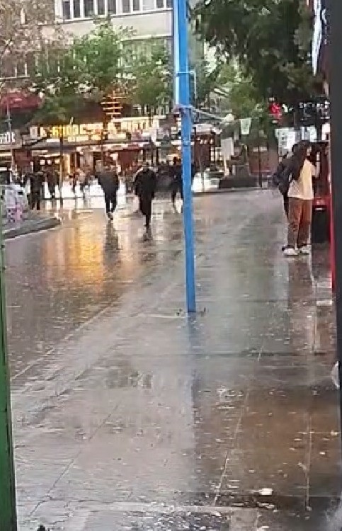 Ankara’da sağanak etkili oldu
