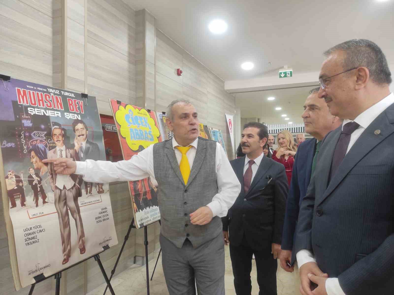"Yeşilçam Film Afişleri" sergisi Tekirdağ’da açıldı