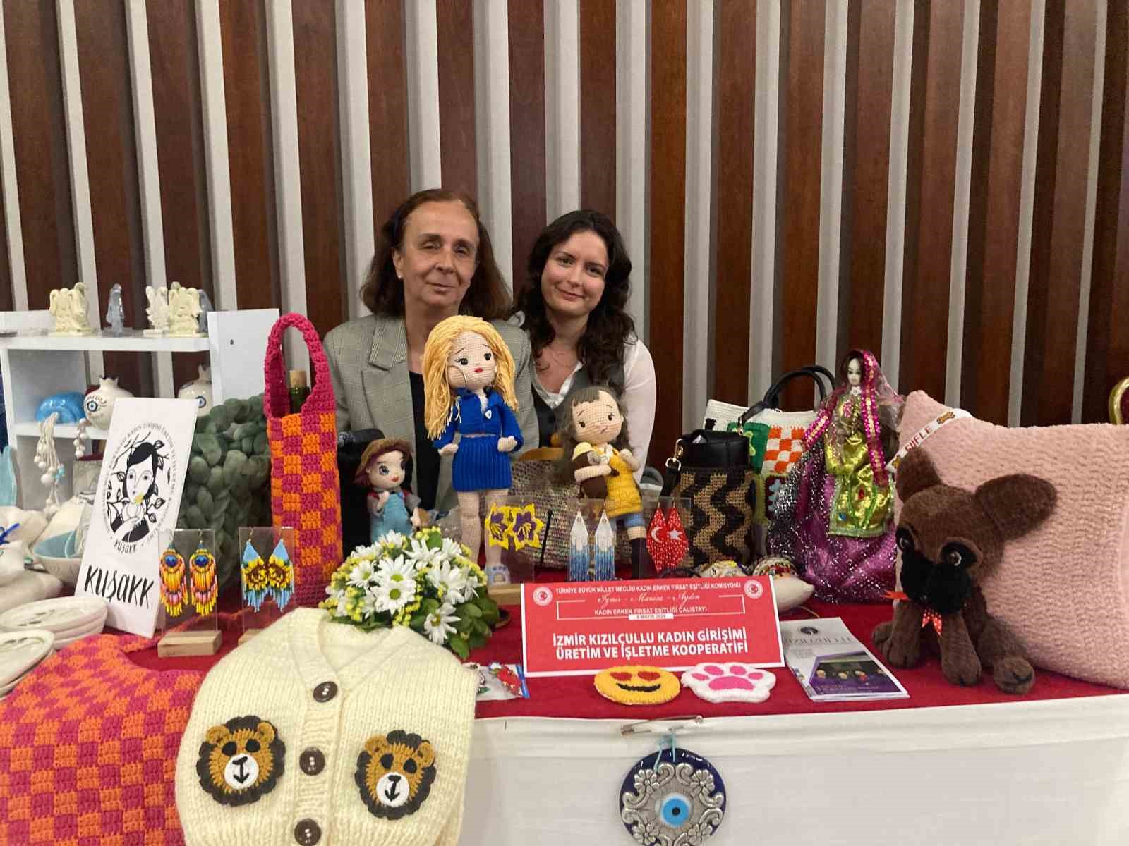 İzmir’de "Kadın Erkek Fırsat Eşitliği Çalıştayı" düzenlendi