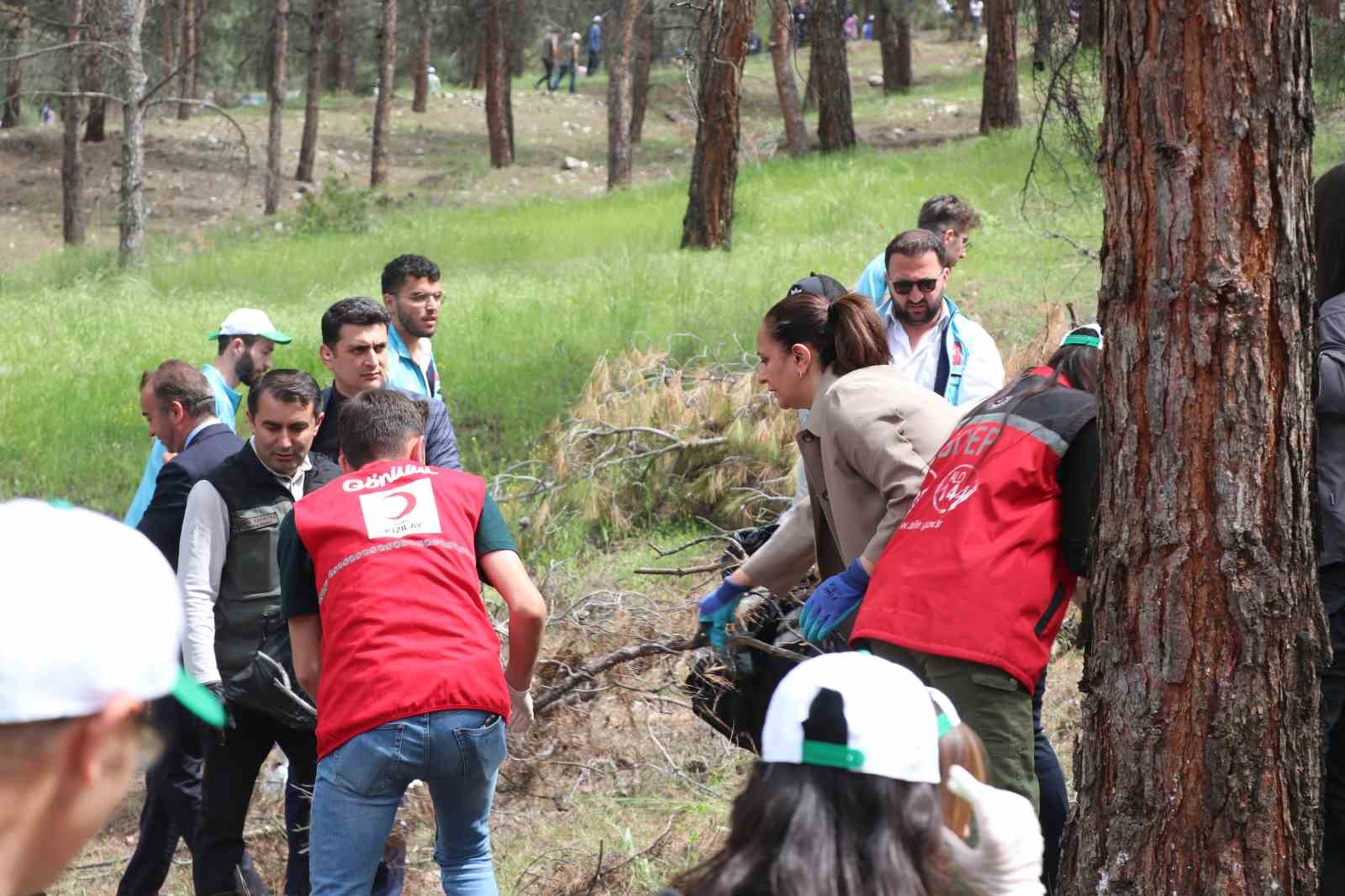 Burdur’da "Orman Benim" kampanyası