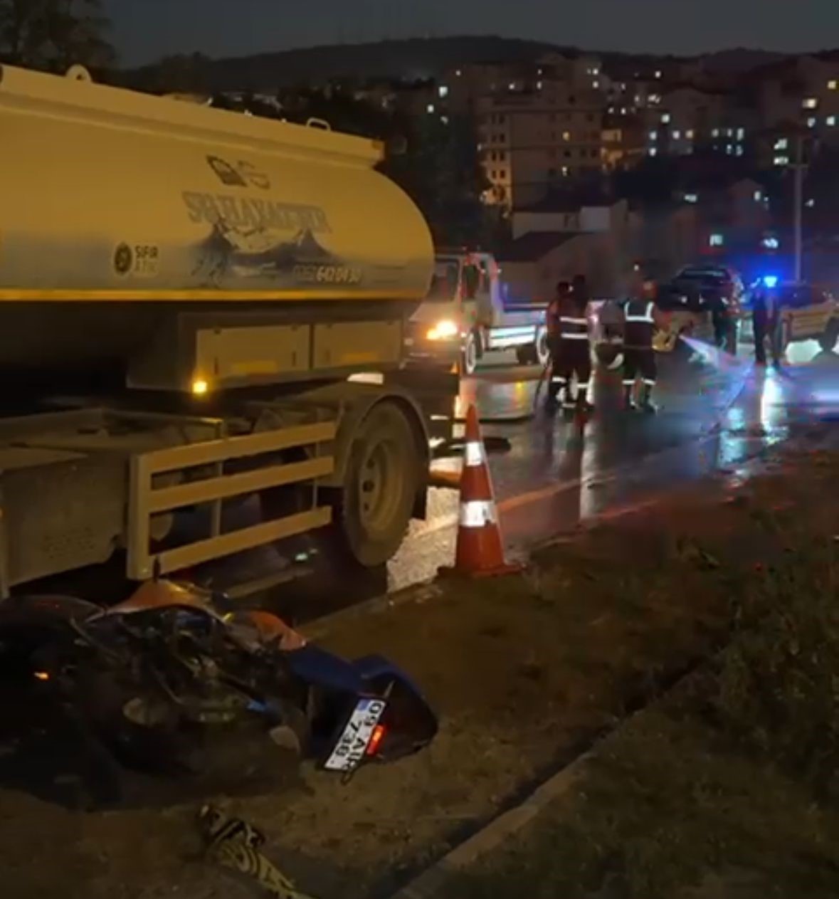 Feci kazada hayatını kaybetmişti: Motosiklet tutkunu genç kadın, son yolculuğuna uğurlandı
