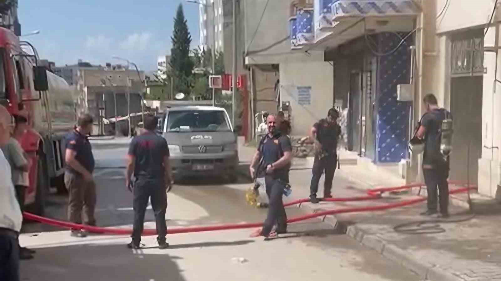 Siirt’te bodrum katta çıkan yangın söndürüldü