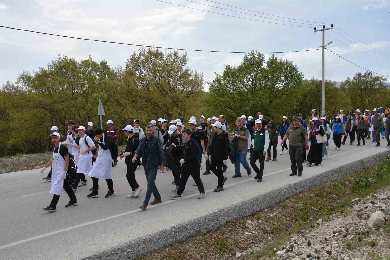 "Orman Benim" kampanyasıyla Kütahya’da ormanlara sahip çıkıldı