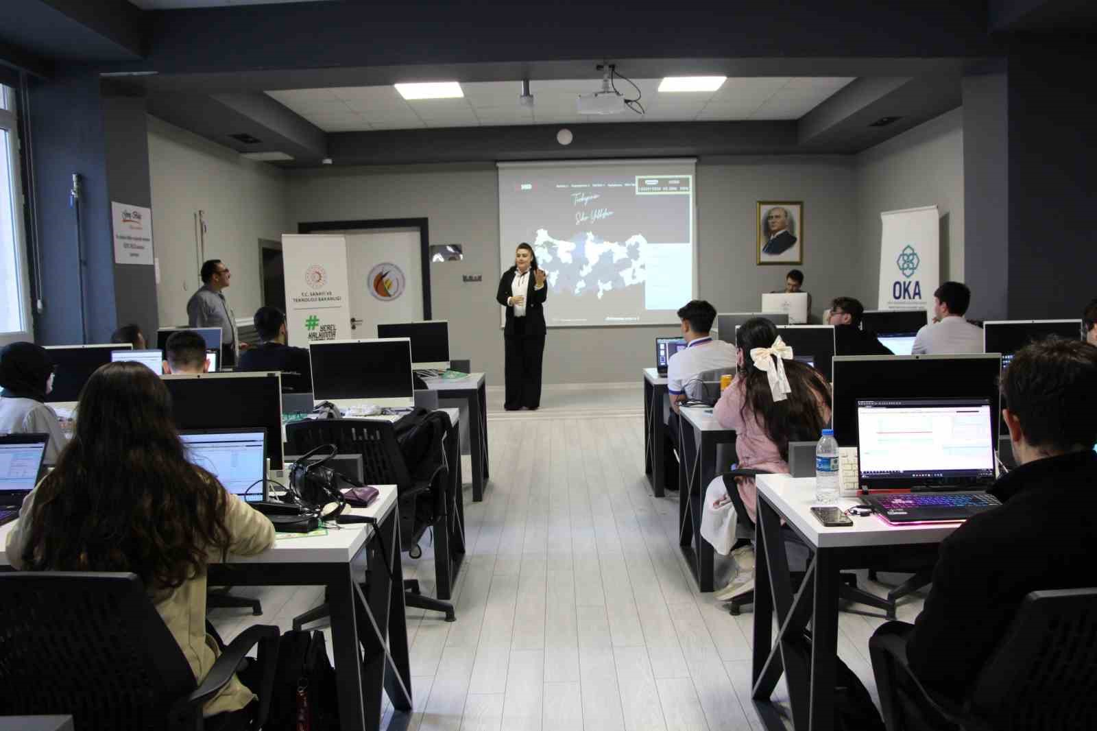 "Zararlı Yazılım Analizi ve Tersine Mühendislik Eğitimi" tamamlandı