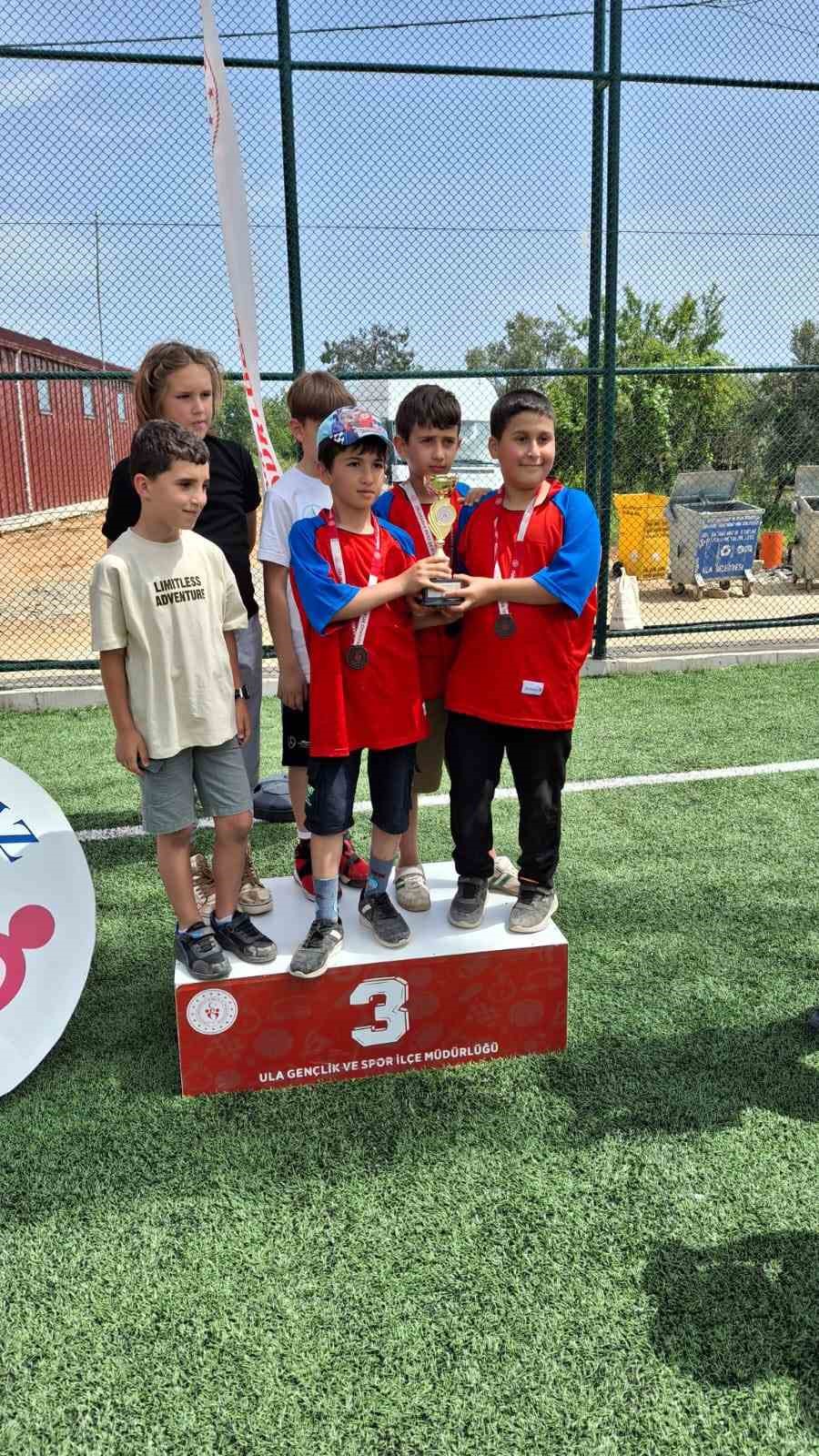 Özel sporcular bocce turnuvası renkli görüntülere sahne oldu