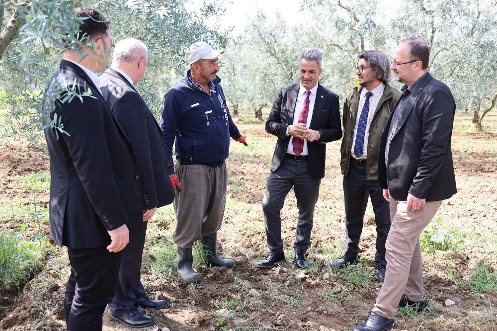 Osmaneli&rsquo;nde tarımsal &uuml;retimin verimliliği i&ccedil;in bilgilendirme toplantısı d&uuml;zenlendi
