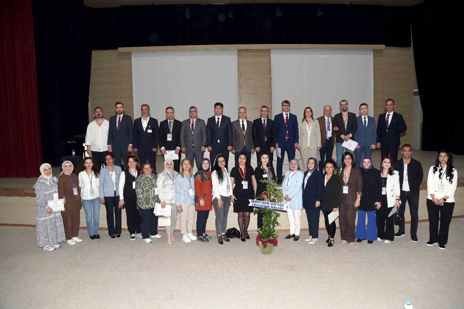 Erzurum’da "Beyin ölümü tespiti ve donör bakımı farkındalık" sempozyumu düzenlendi
