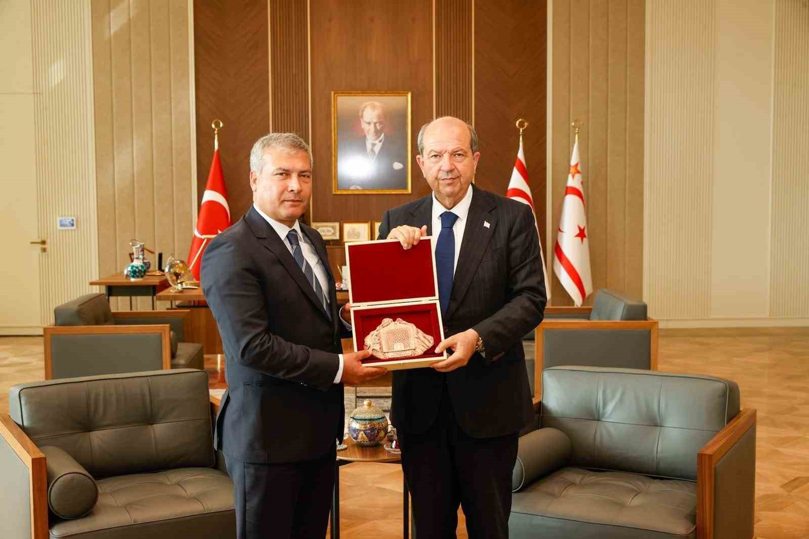 Rektör Adıgüzel’den KKTC’ye uluslararasılaşma odaklı ziyaret