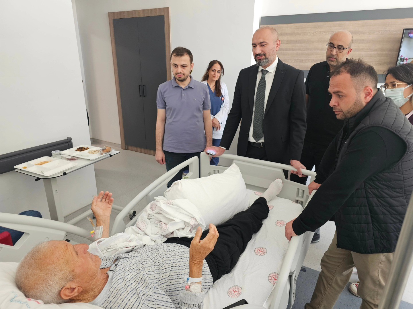 Başhekim Zor, yeni ek binayı denetledi