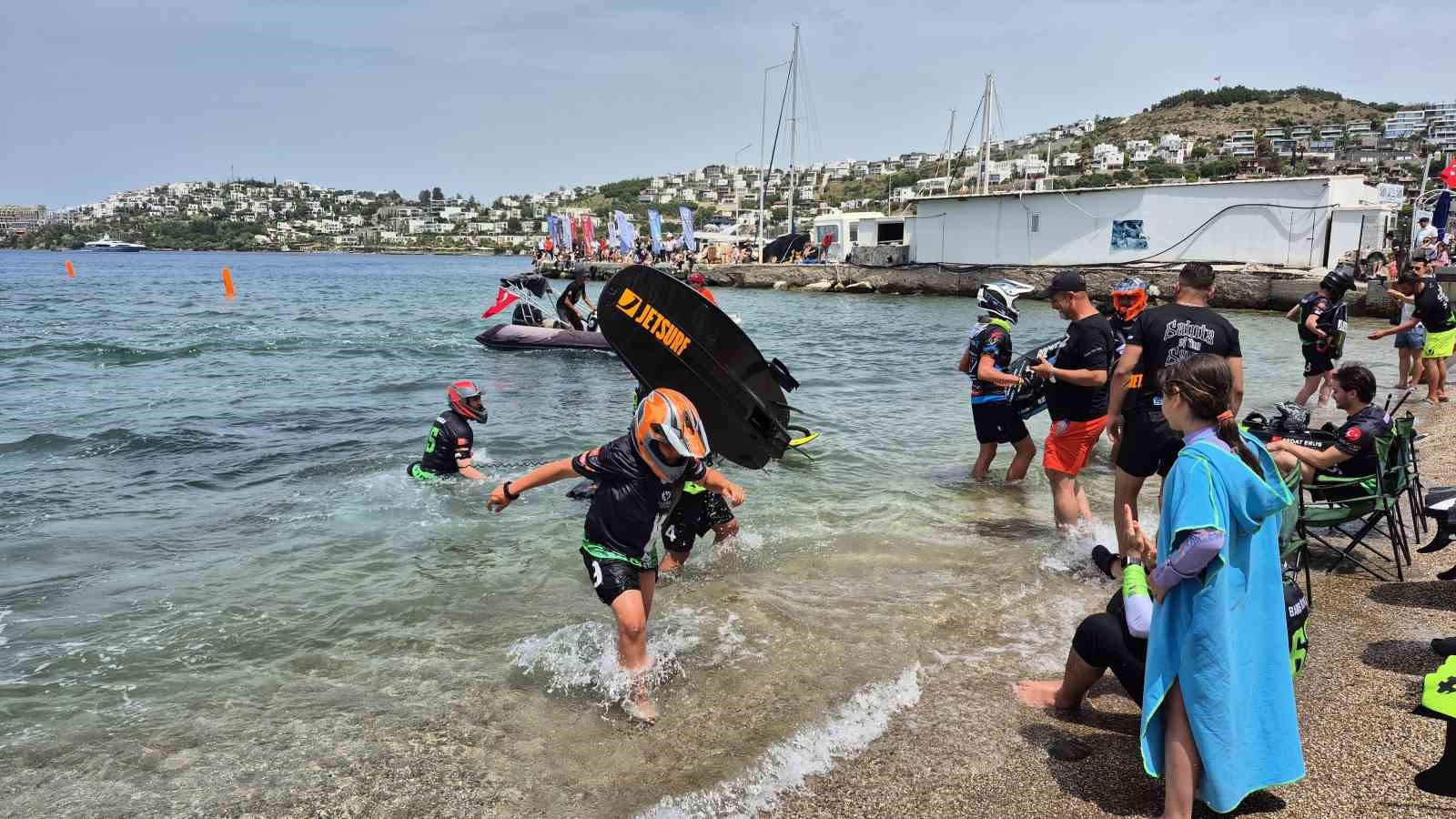Su Jeti, Flyboard ve MotoSurf Türkiye Şampiyonası, Bodrum’da başladı