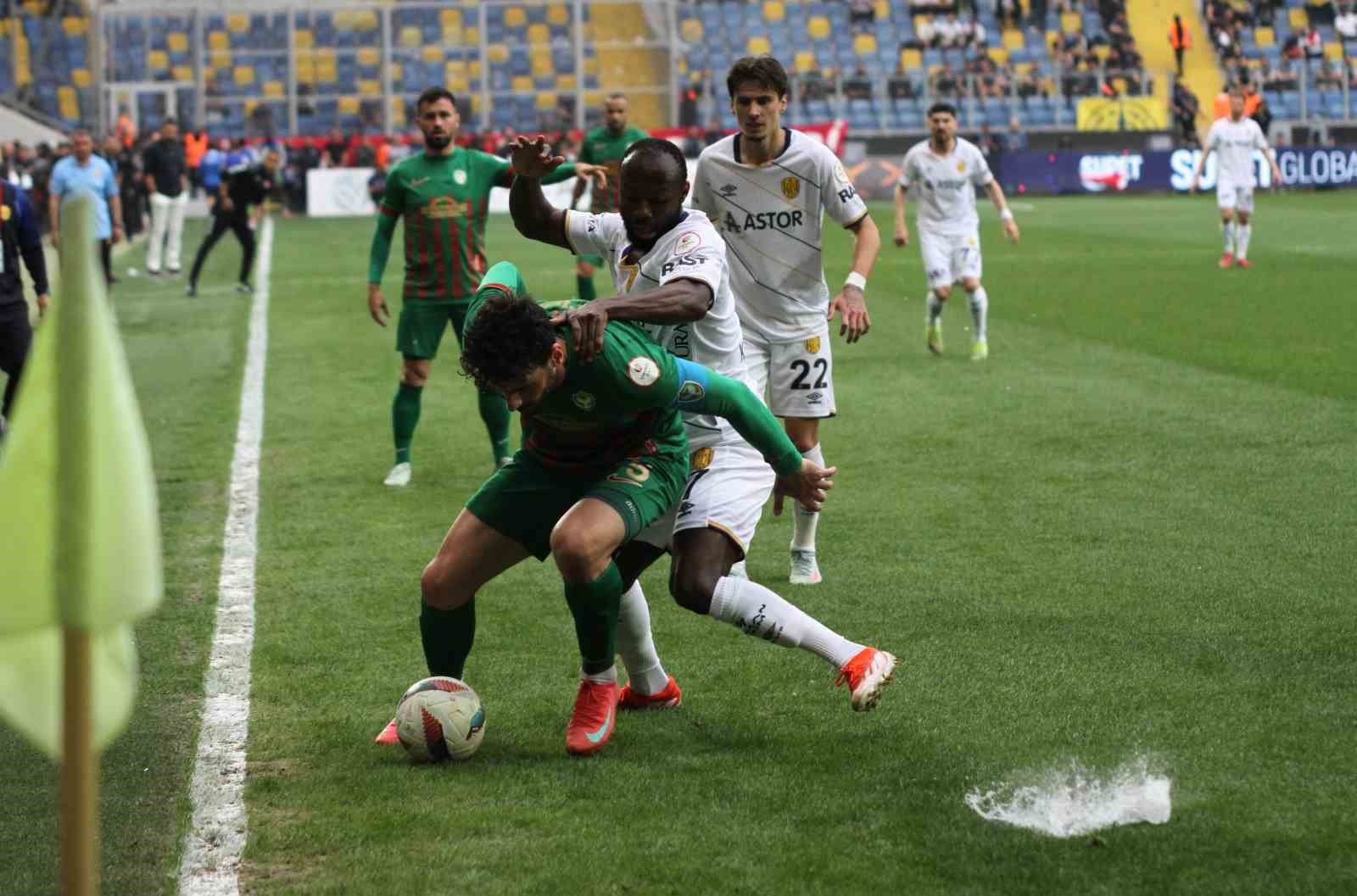 MKE Ankaragücü, 2. Lig’e düştü.