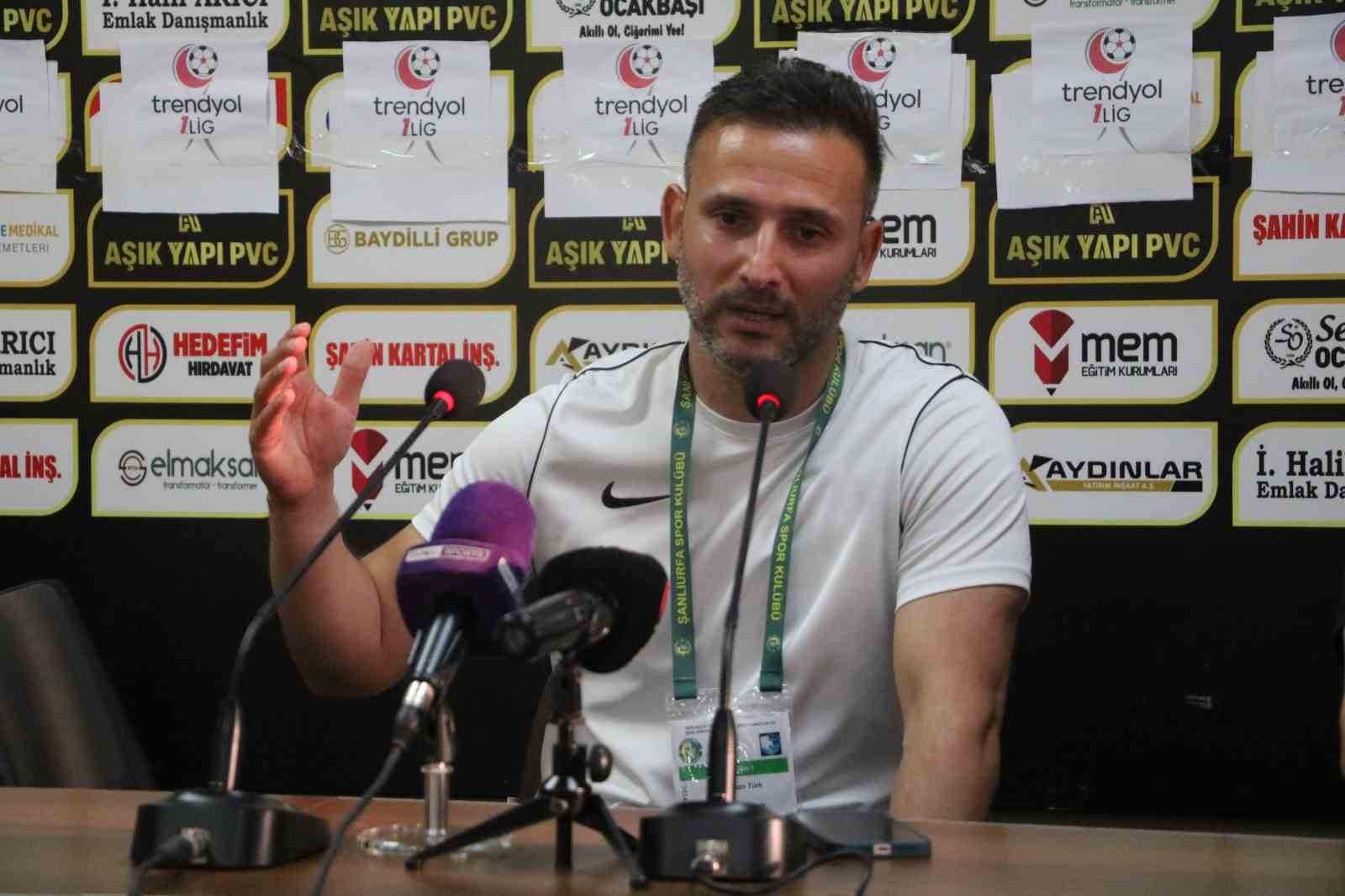 Oğuzhan Türk: "Zor günlerden geçiyoruz"