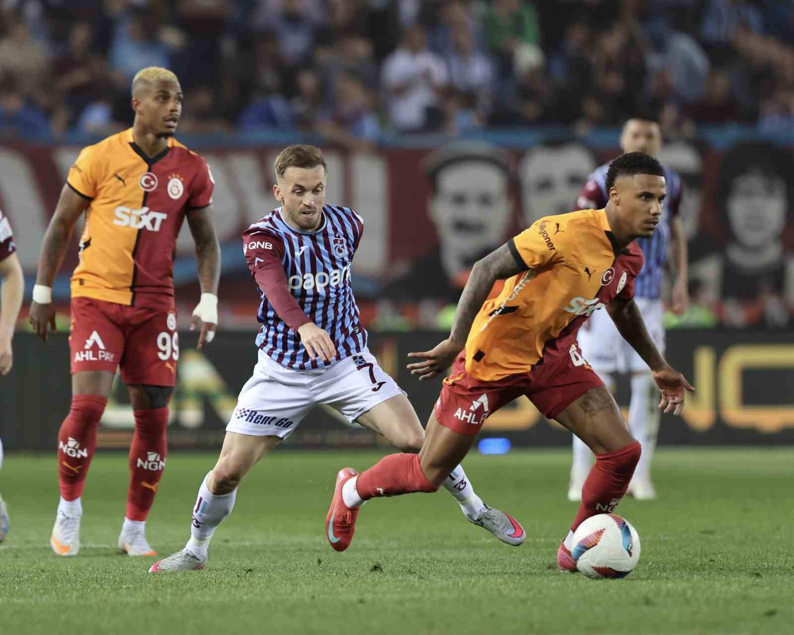 Trendyol Süper Lig: Trabzonspor: 0 - Galatasaray: 2 (Maç sonucu)
