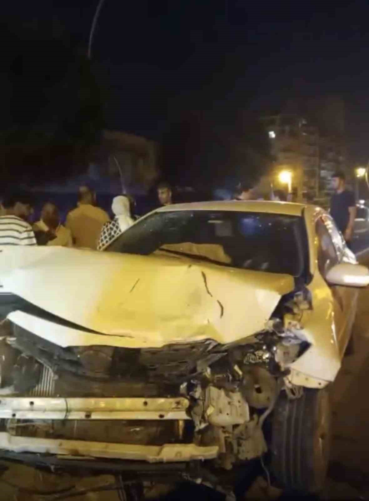 Mersin&rsquo;de trafik kazası: 10 yaralı
