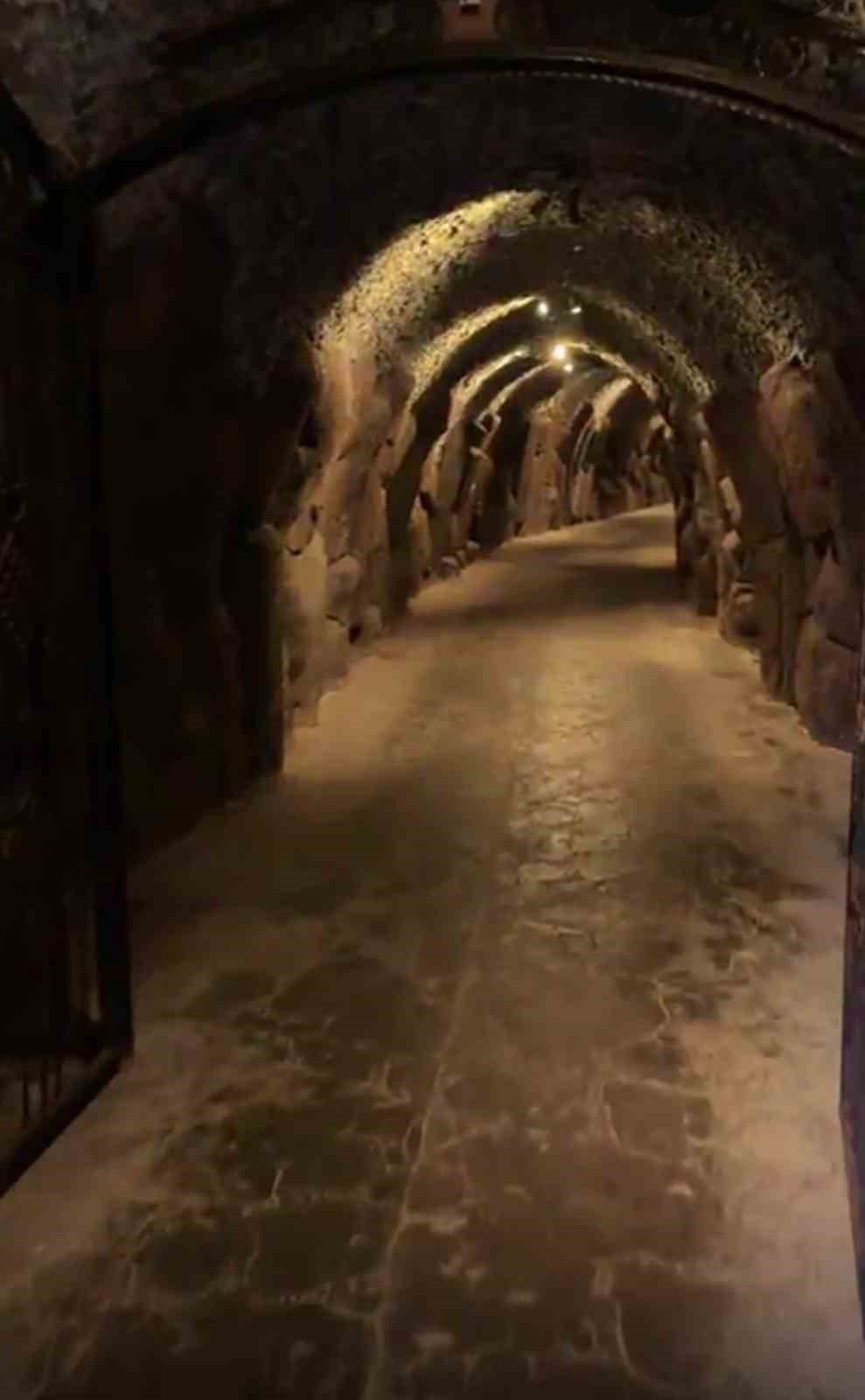 Falezlerden denize geçiş için yapılan tünellere inceleme başlatıldı
